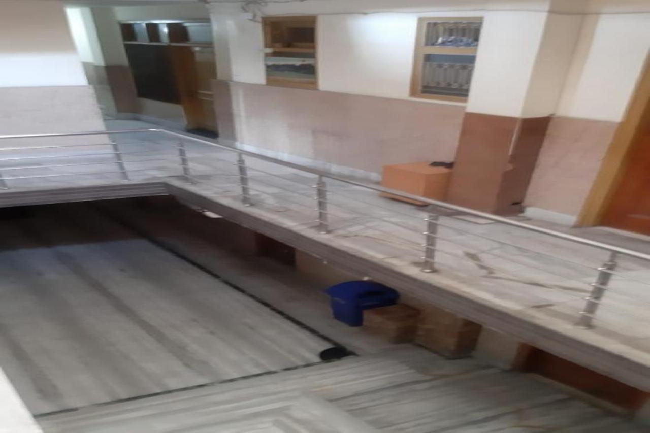 Oyo 81211 Hotel Janta Katra (Jammu and Kashmir) Ngoại thất bức ảnh